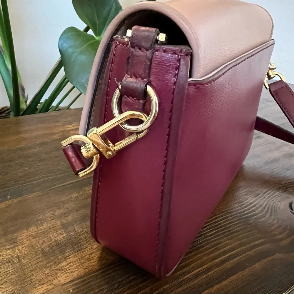 Michael Kors Bradshaw Boxy Flap Messenger Crossbody In Berry $368